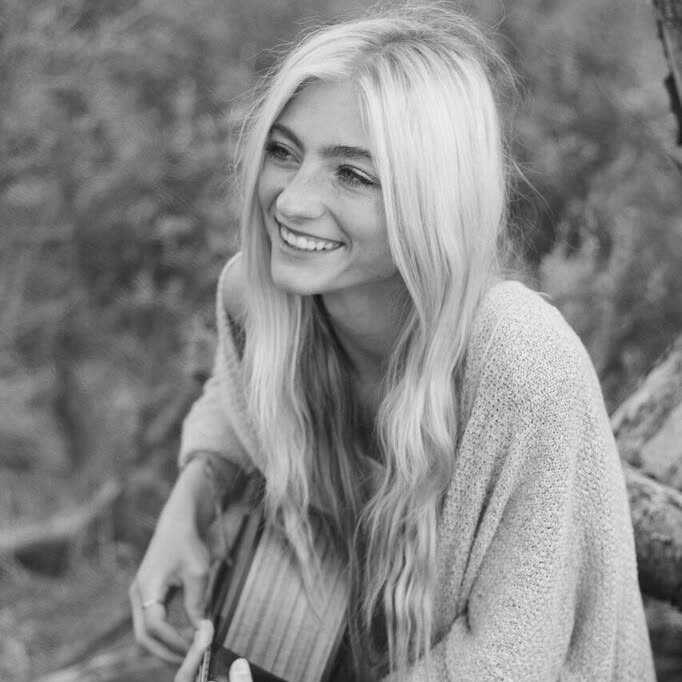 Hannah Peterson - Guitar Instructor